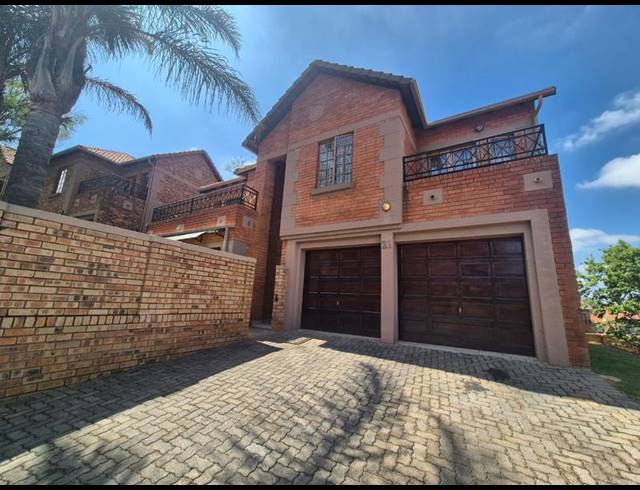 3 BEDROOM CLUSTER FOR SALE IN MEYERSDAL